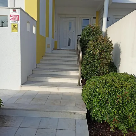 Hébergement de vacances Merci House Carvoeira