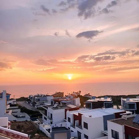 Merci House Carvoeira