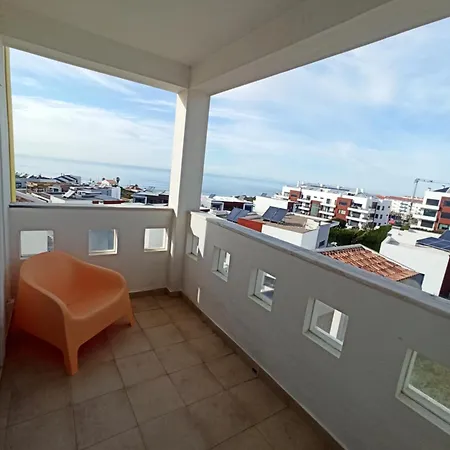 Hébergement de vacances Merci House *